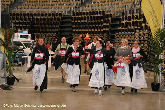 8. Münchner Trachtenlauf am 07.10.2017 im Rahmenprogramm des 32.. München Marathons (©Foto:Martin Schmitz)